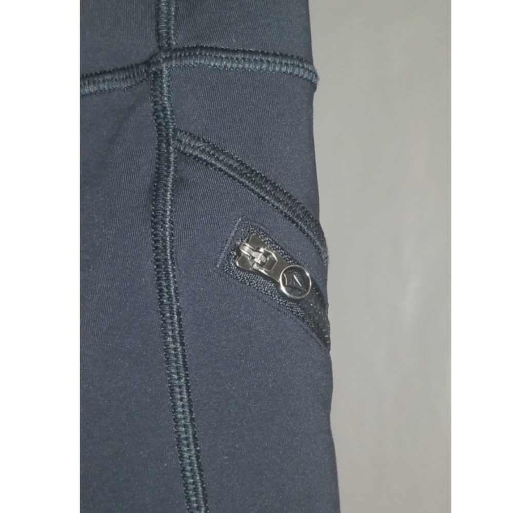 Ivivva capris - Picture 3 of 3
